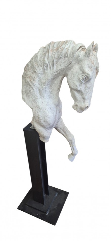 CAVALLO BIANCO 
